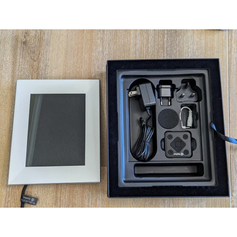 Nixplay IRIS 8